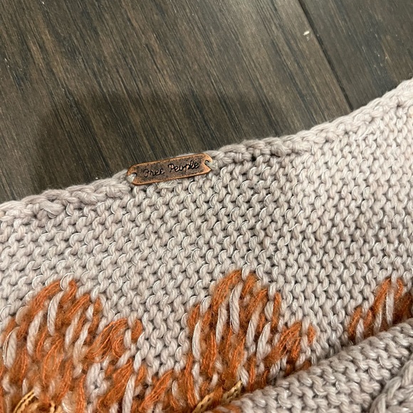 Free People off shoulder top S-M - Picture 6 of 7